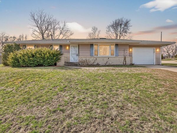 3001 Rutgers Place, ROCKFORD, IL 61109