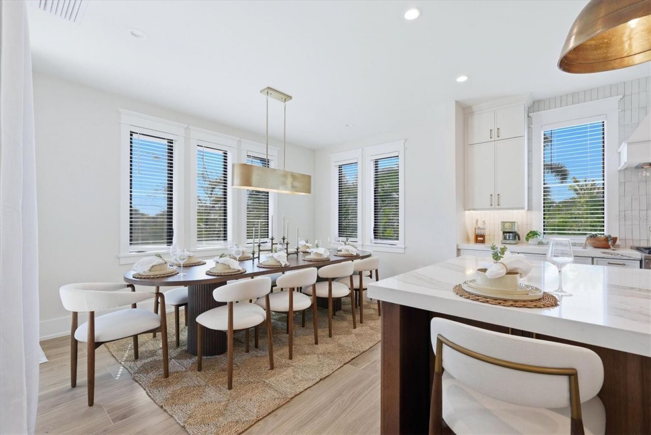 319 Tarpon Street, Anna Maria, FL 34216 Photo