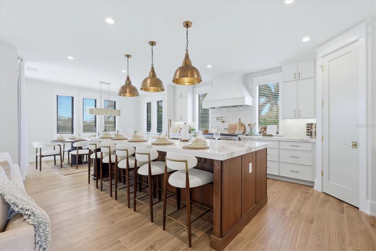 319 Tarpon Street, Anna Maria, FL 34216 Photo