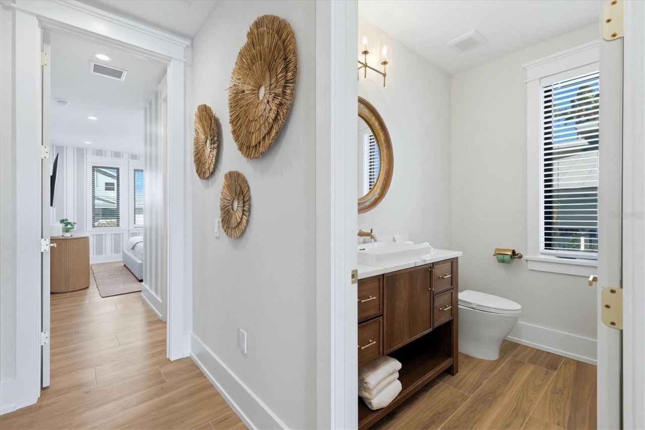 319 Tarpon Street, Anna Maria, FL 34216 Photo