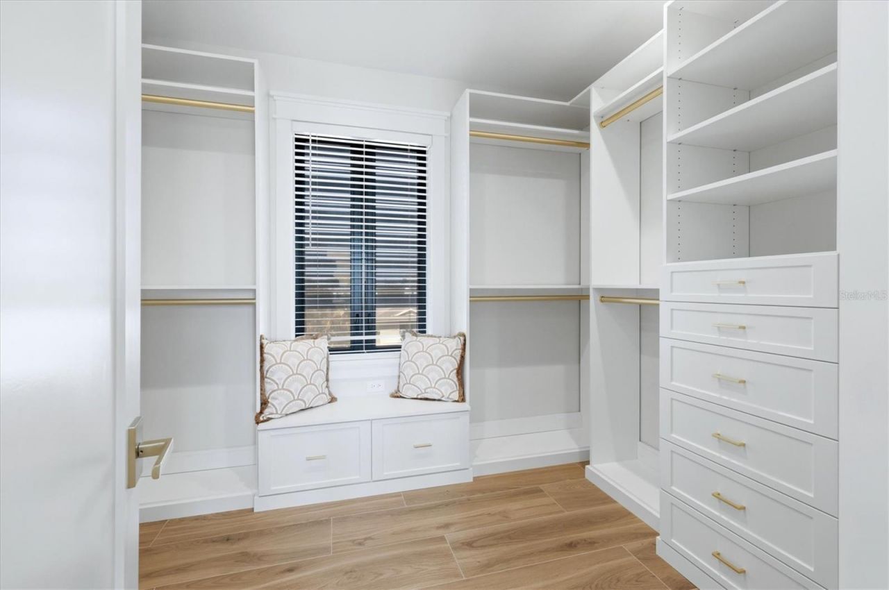 319 Tarpon Street, Anna Maria, FL 34216 Photo