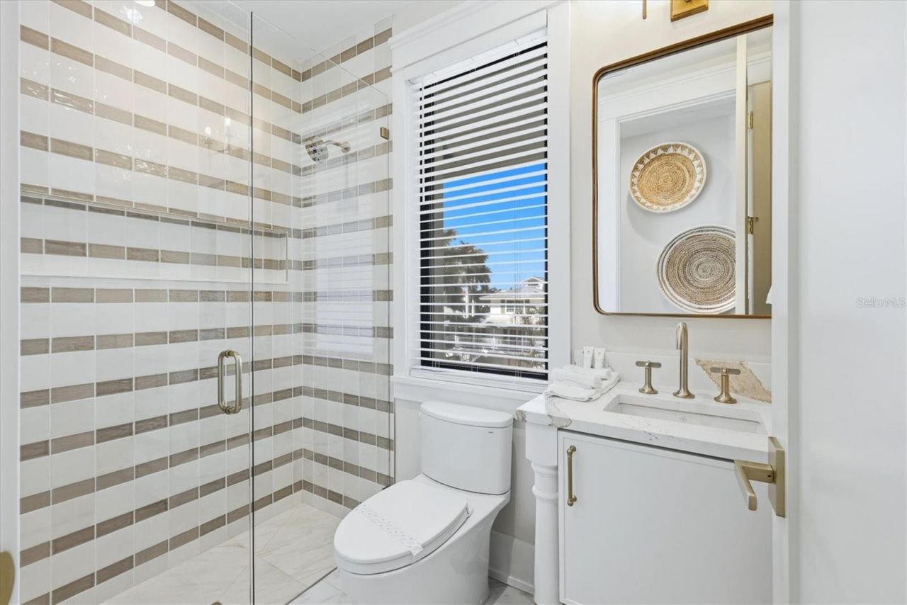 319 Tarpon Street, Anna Maria, FL 34216 Photo