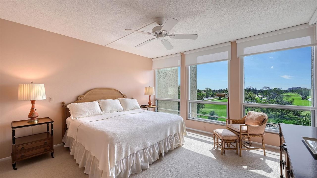 1085 Gulf Of Mexico Drive , Unit 404, Longboat Key, FL 34228 Photo