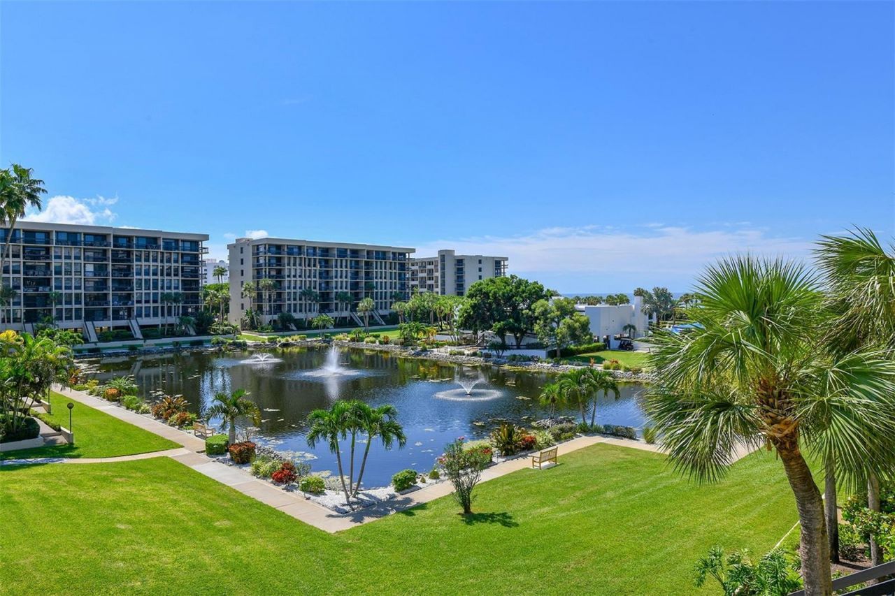 1085 Gulf Of Mexico Drive , Unit 404, Longboat Key, FL 34228 Photo