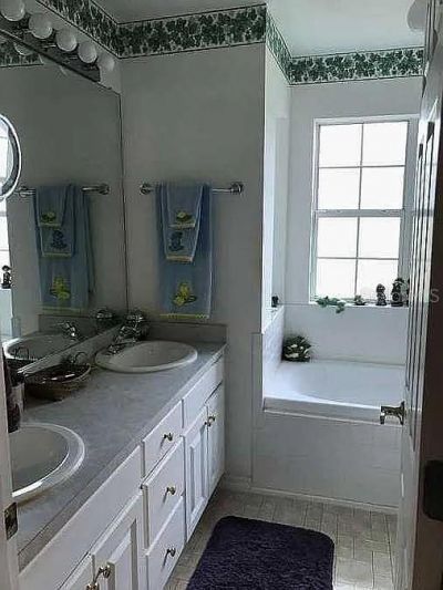 363 SW Monroe Avenue , Mayo, FL 32066 Photo