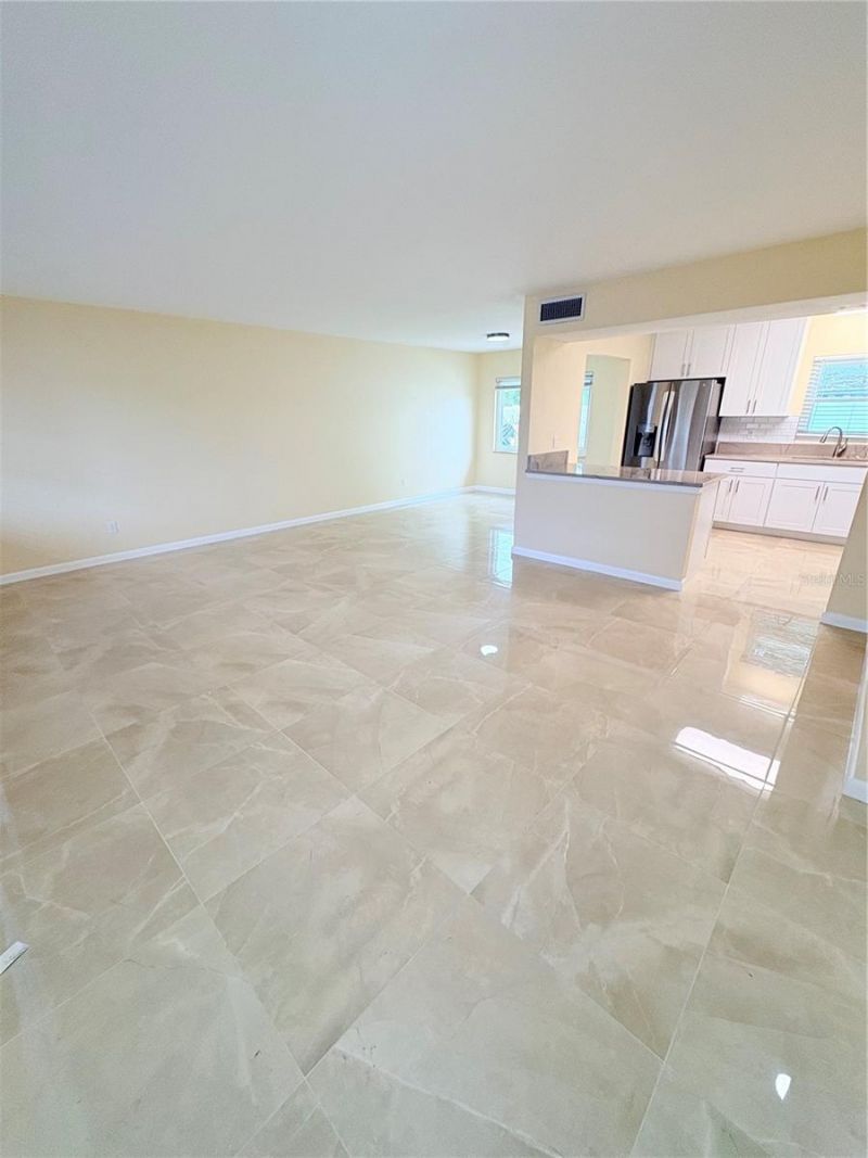 4725 Soapstone Drive, Tampa, FL 33615 Photo