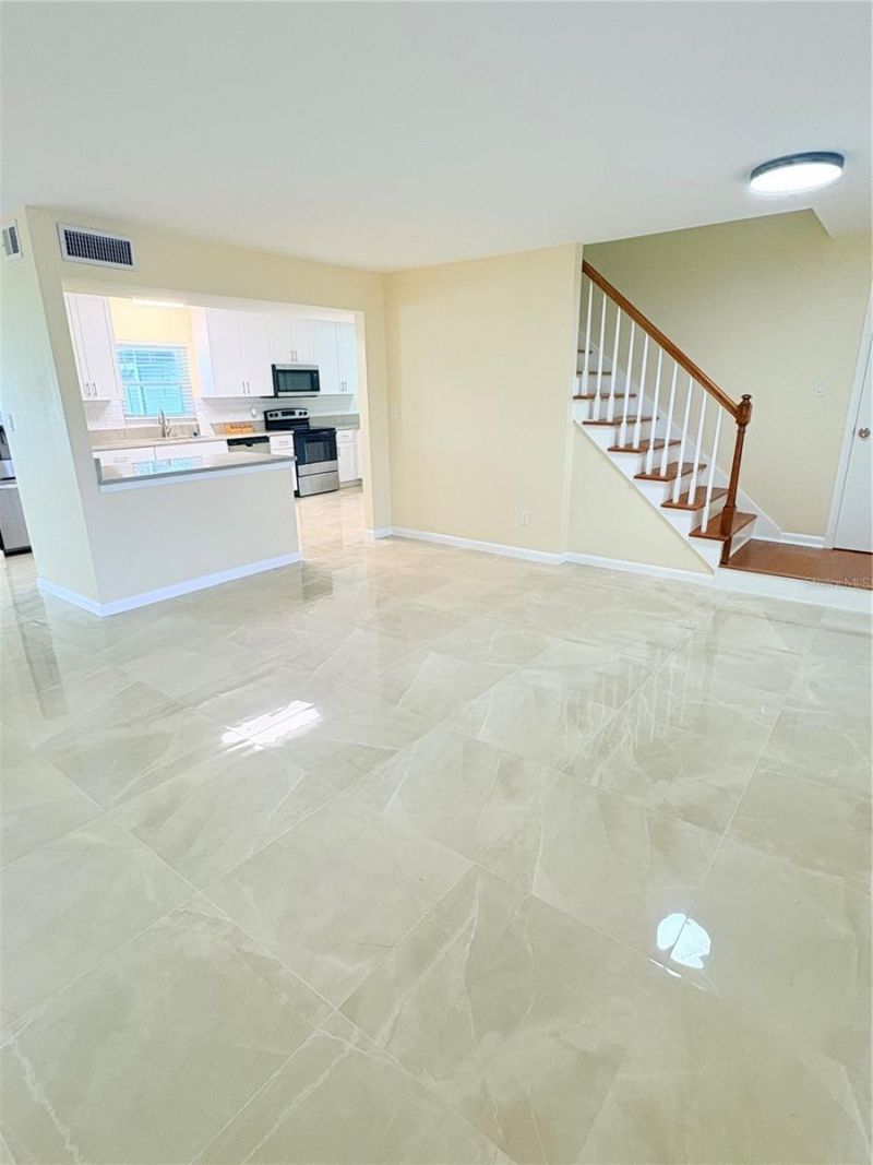 4725 Soapstone Drive, Tampa, FL 33615 Photo