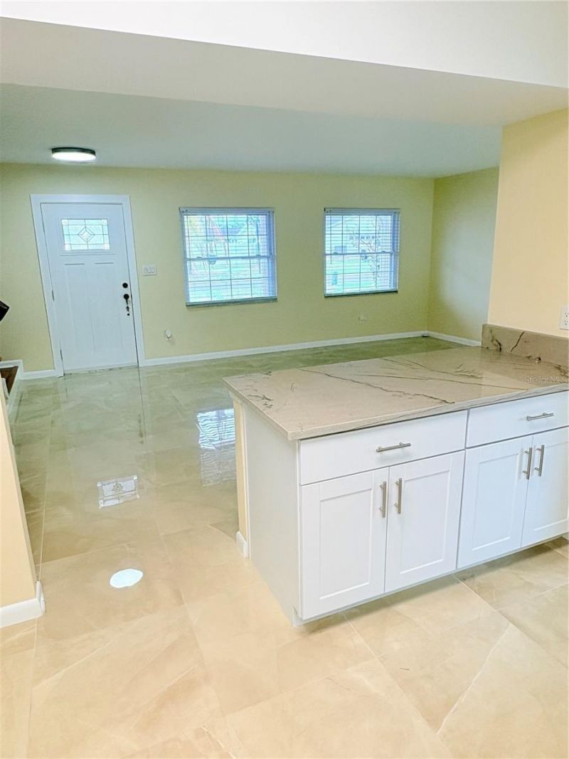 4725 Soapstone Drive, Tampa, FL 33615 Photo