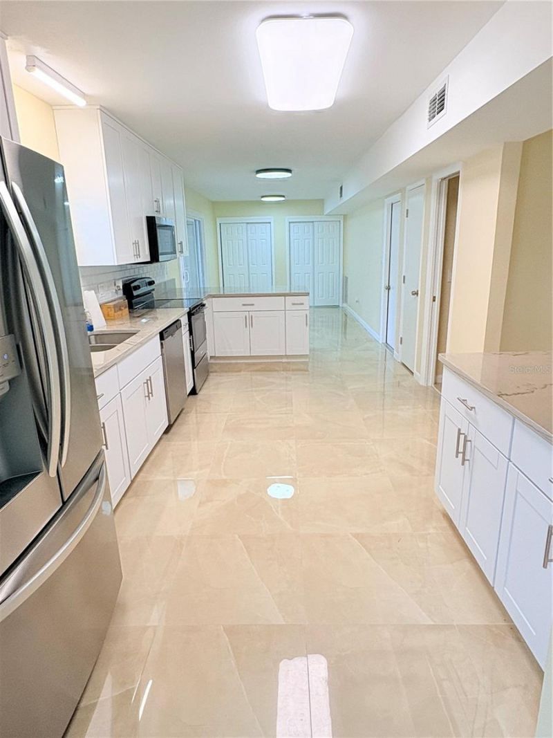 4725 Soapstone Drive, Tampa, FL 33615 Photo
