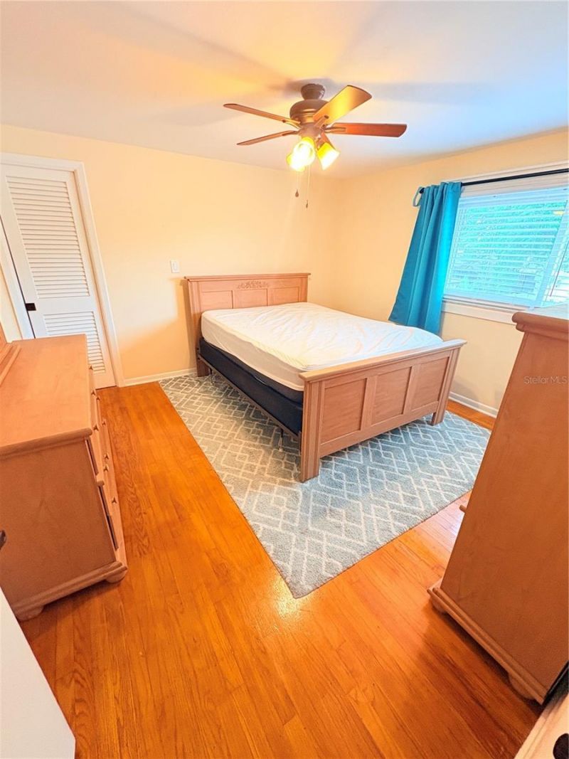 4725 Soapstone Drive, Tampa, FL 33615 Photo