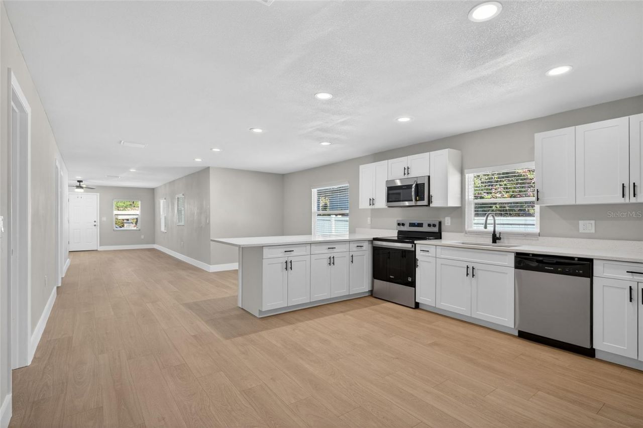 4248 4th Avenue S, Saint Petersburg, FL 33711 Photo