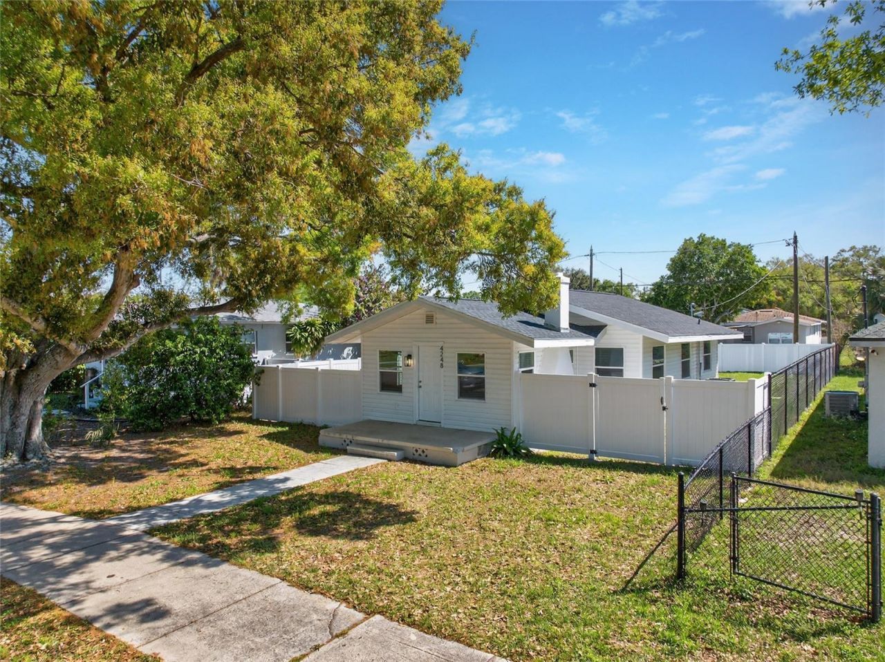 4248 4th Avenue S, Saint Petersburg, FL 33711 Photo