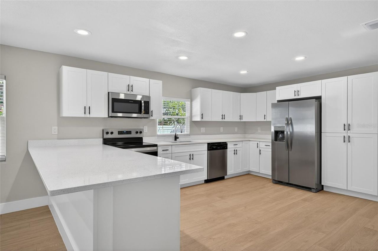 4248 4th Avenue S, Saint Petersburg, FL 33711 Photo