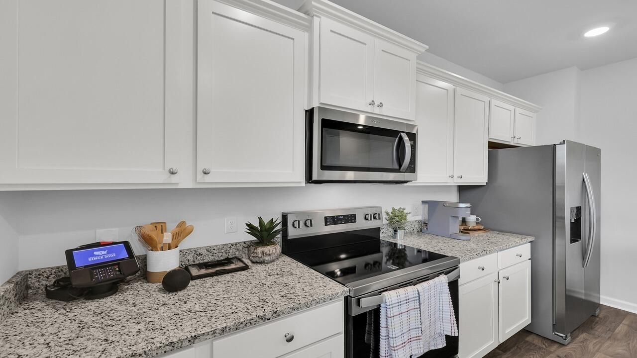 146 Cantley Way Photo 11