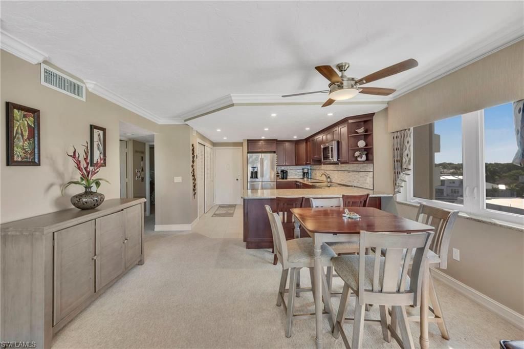 2150 Gulf Shore Blvd N, Unit 609, Naples, FL 34102 Photo