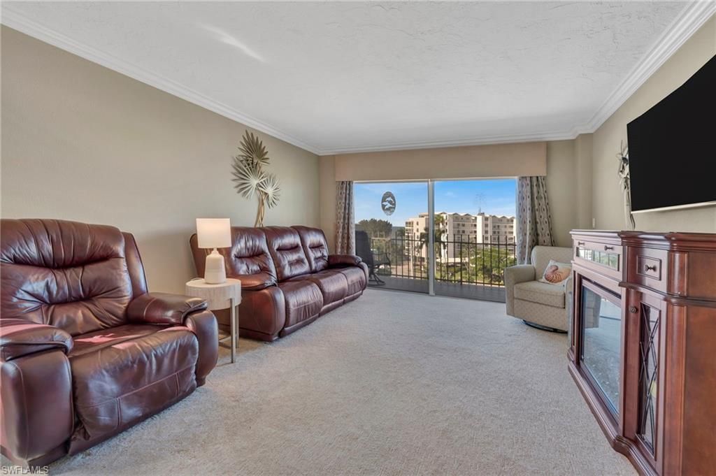 2150 Gulf Shore Blvd N, Unit 609, Naples, FL 34102 Photo