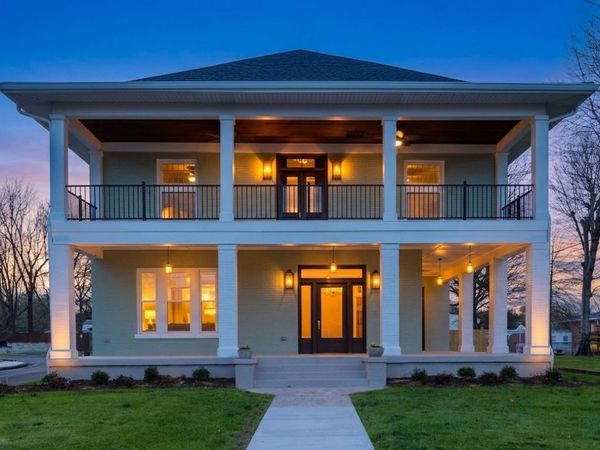 206 S Main St, Mount Pleasant, TN 38474