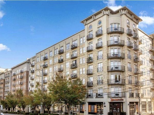 2255 Peachtree Road NE, Unit 525, Atlanta, GA 30309