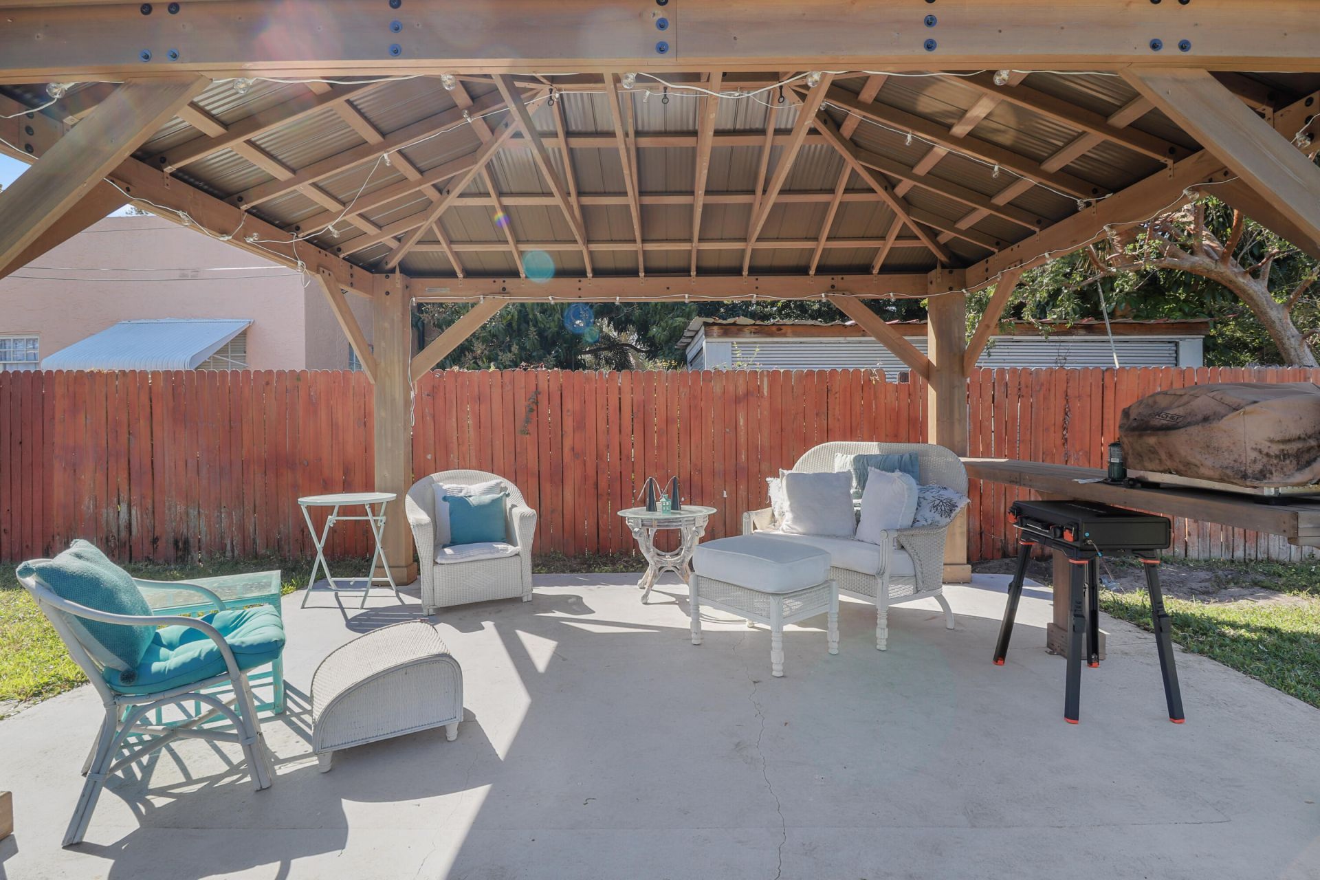 301 Hawthorne Drive, Lake Park, FL 33403 Photo