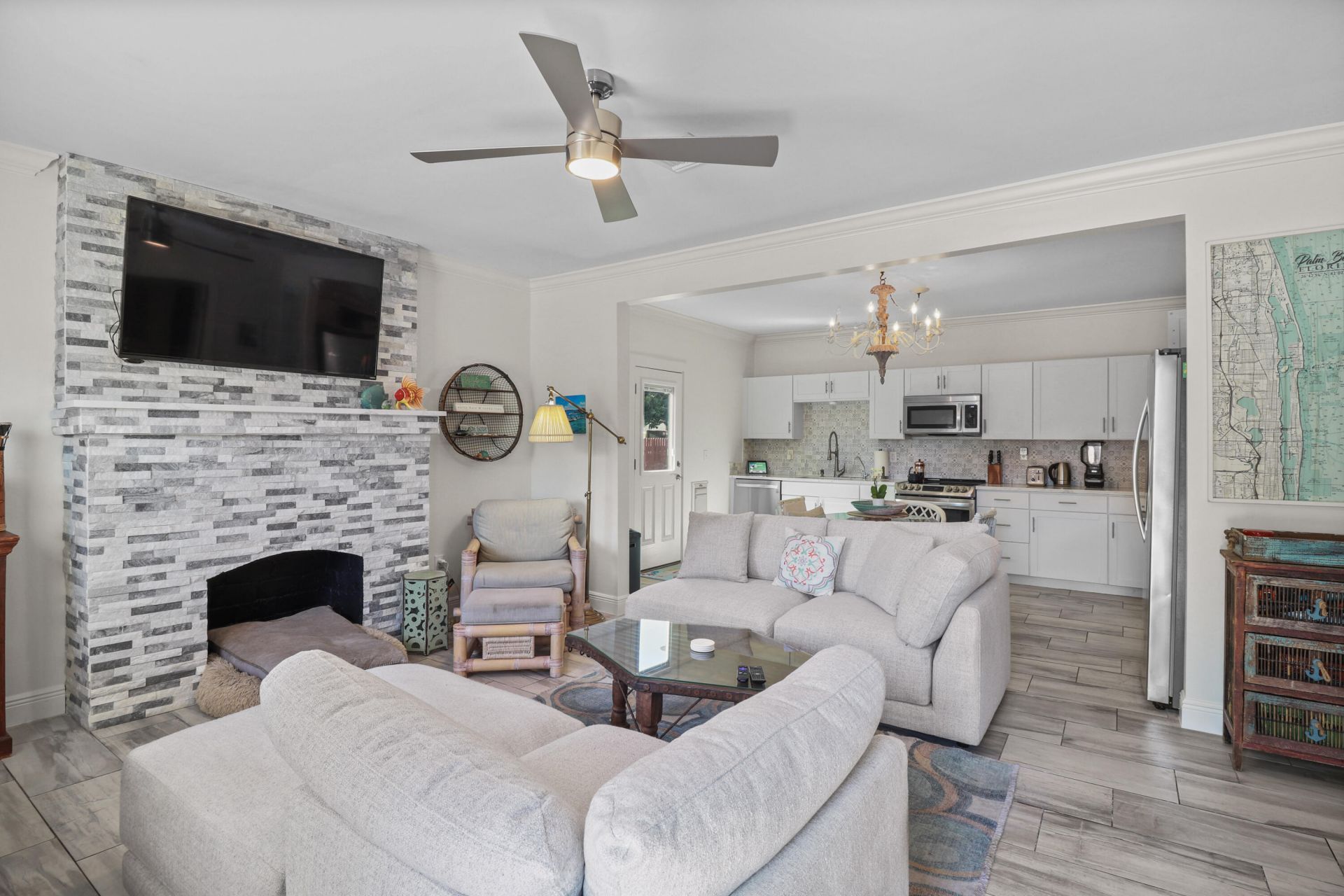 301 Hawthorne Drive, Lake Park, FL 33403 Photo