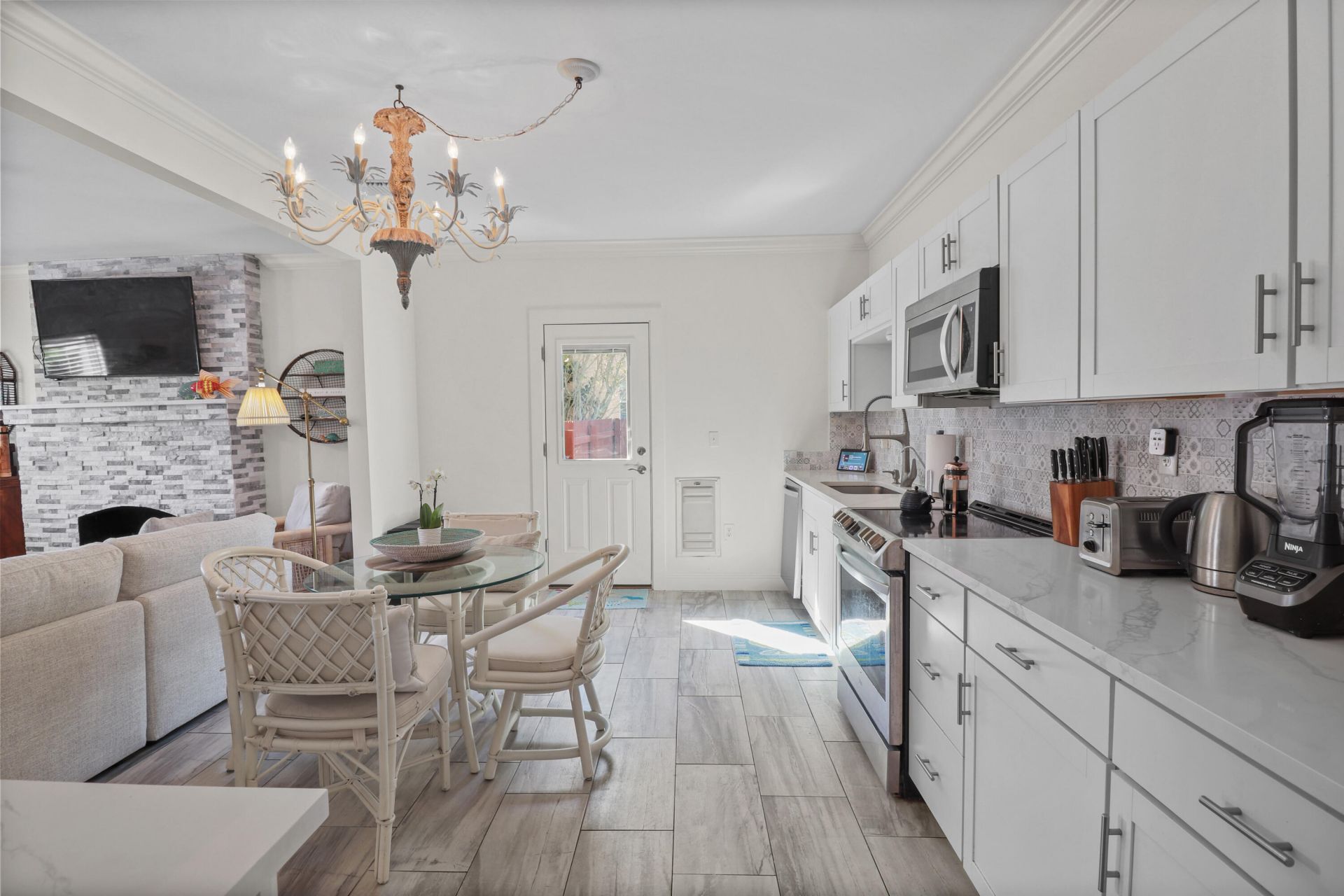 301 Hawthorne Drive, Lake Park, FL 33403 Photo