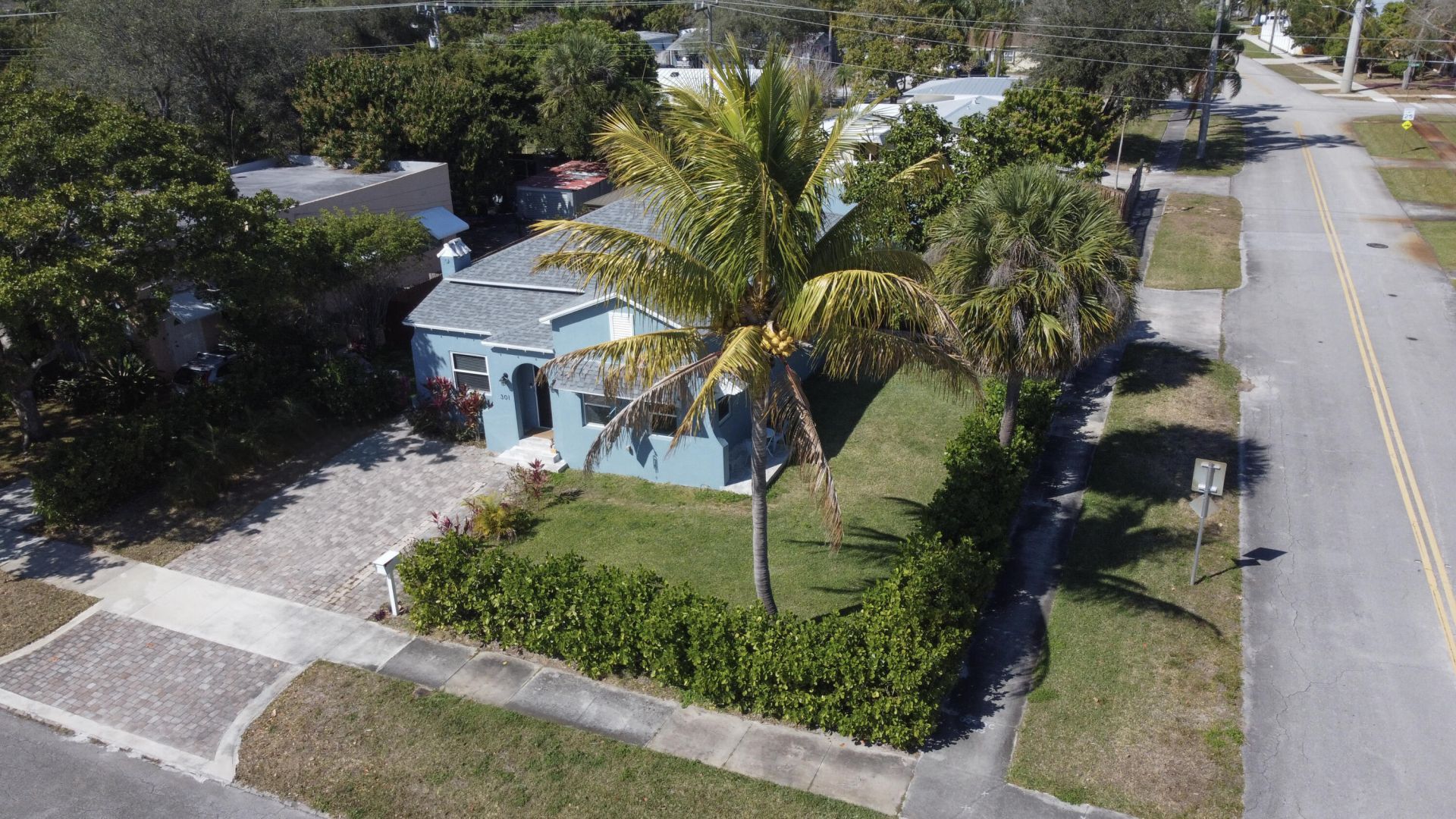 301 Hawthorne Drive, Lake Park, FL 33403 Photo