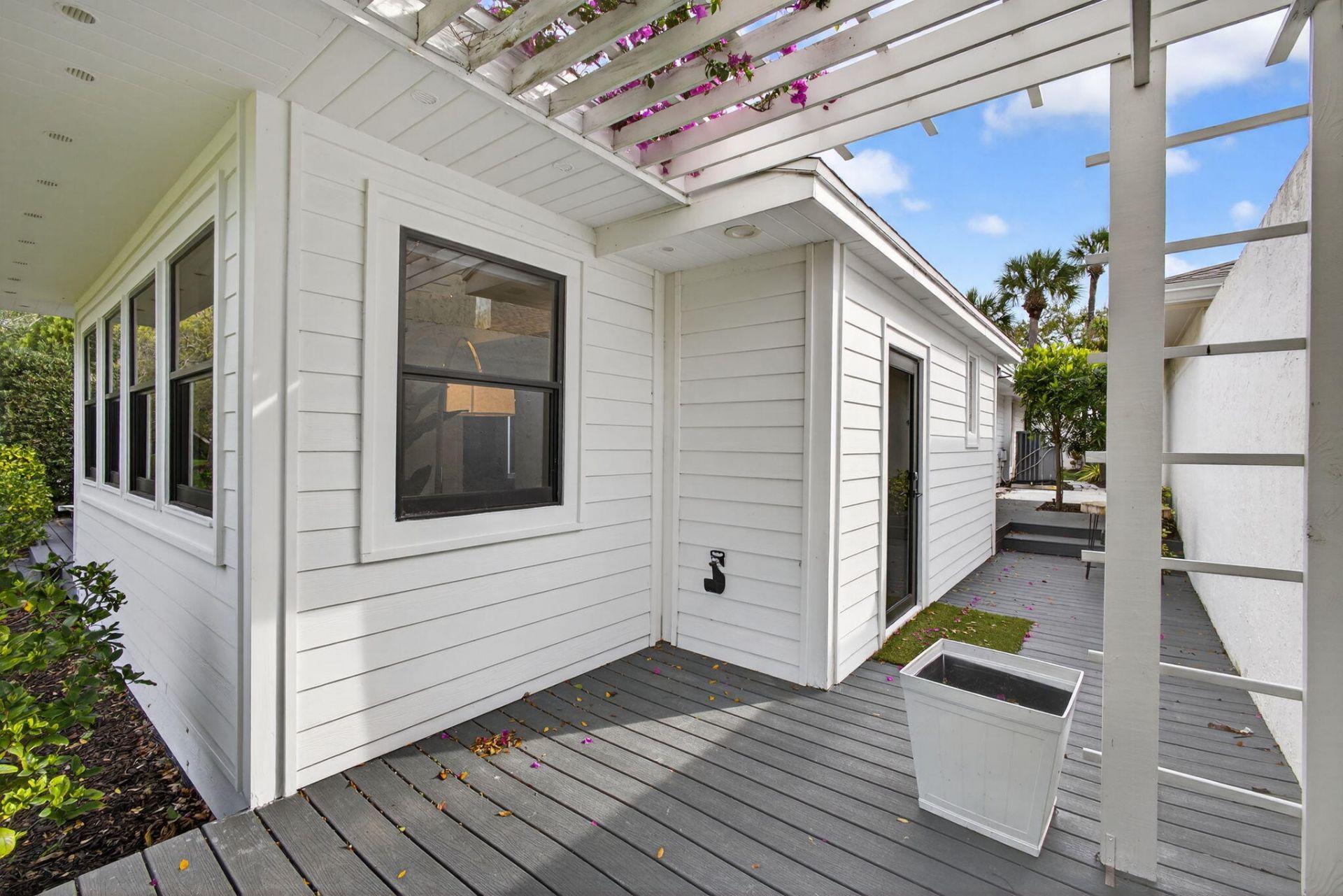 17085 Bay Street, Jupiter, FL 33477 Photo