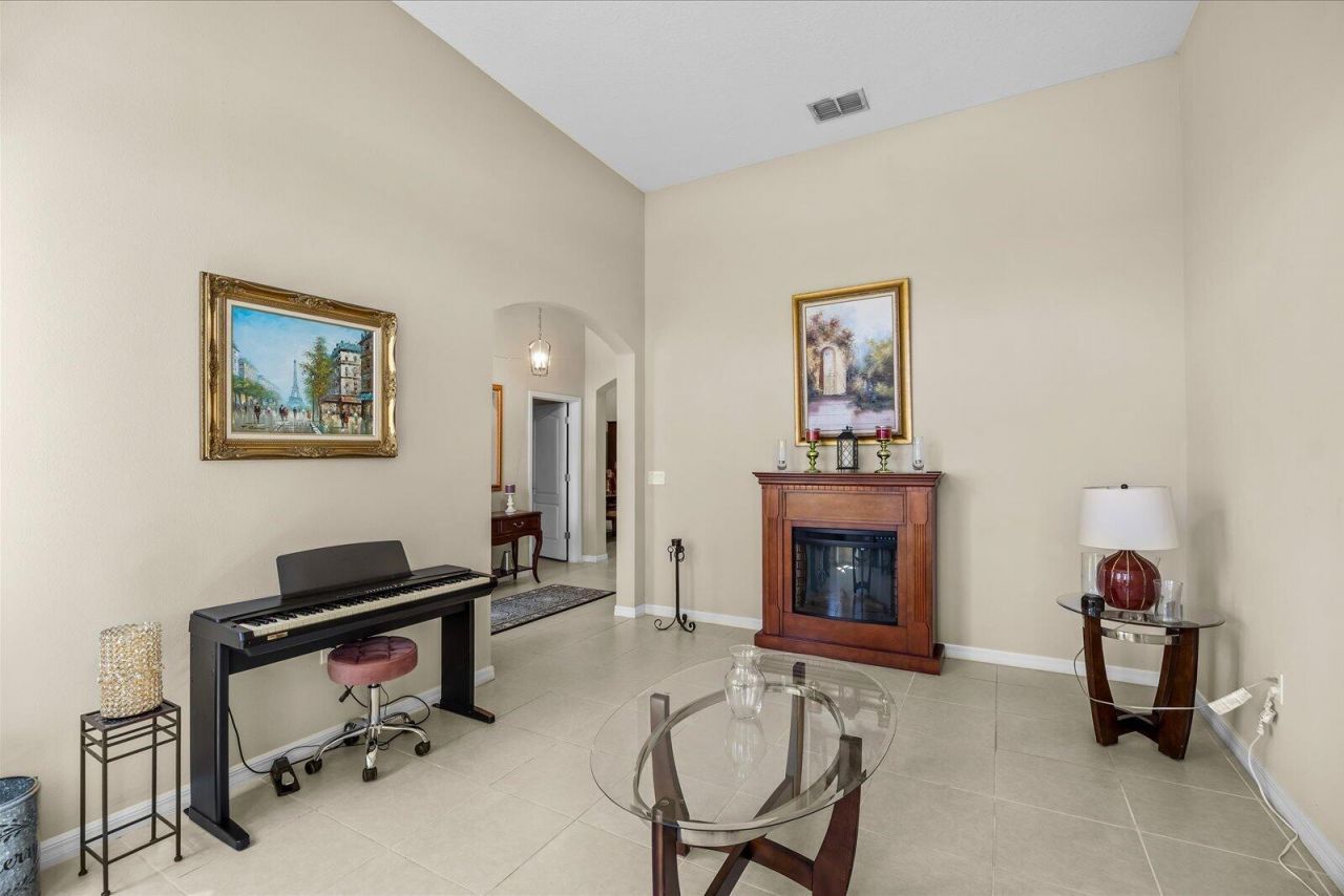 5744 NW Cahaba Street, Port Saint Lucie, FL 34986 Photo