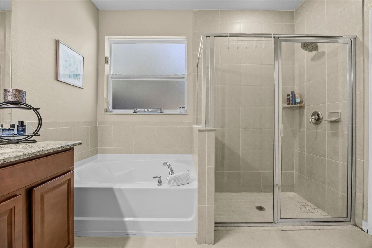 5744 NW Cahaba Street, Port Saint Lucie, FL 34986 Photo