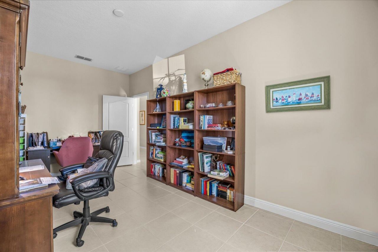 5744 NW Cahaba Street, Port Saint Lucie, FL 34986 Photo