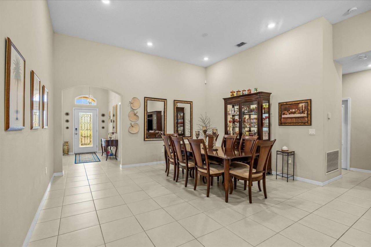 5744 NW Cahaba Street, Port Saint Lucie, FL 34986 Photo