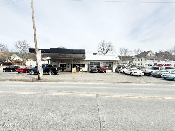 369 W Main Street, Amsterdam, NY 12010
