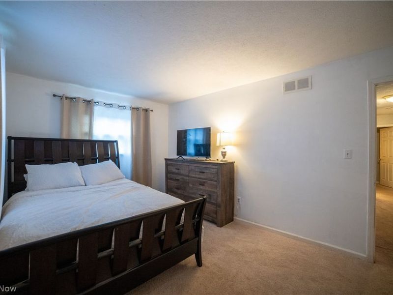 1491 Rowles Drive, Akron, OH 44313 Photo 10