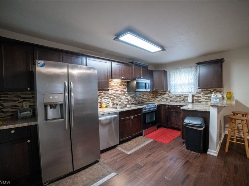 1491 Rowles Drive, Akron, OH 44313 Photo 2