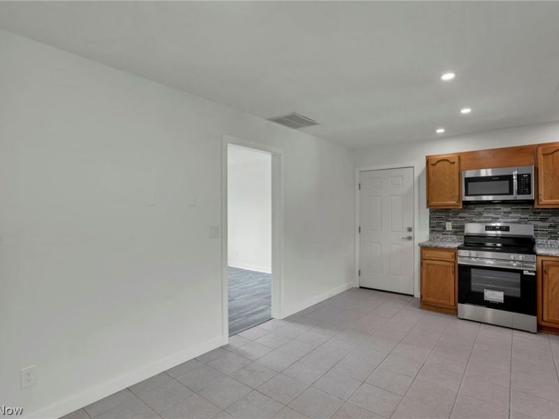 625 Vincent Drive, Zanesville, OH 43701 Photo 11