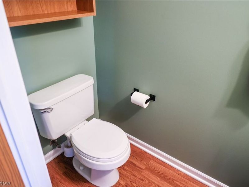 2146 Stonehenge Circle, Akron, OH 44319 Photo 14