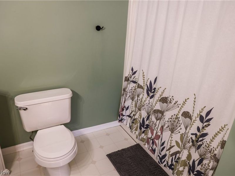 2146 Stonehenge Circle, Akron, OH 44319 Photo 26