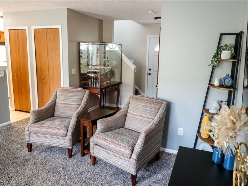 2146 Stonehenge Circle, Akron, OH 44319 Photo 8