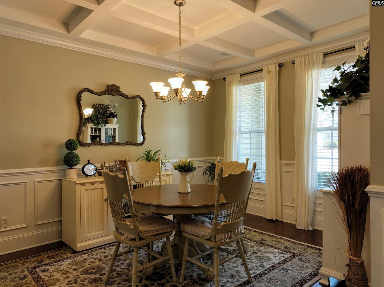 148 Parapet Trail  Photo 11