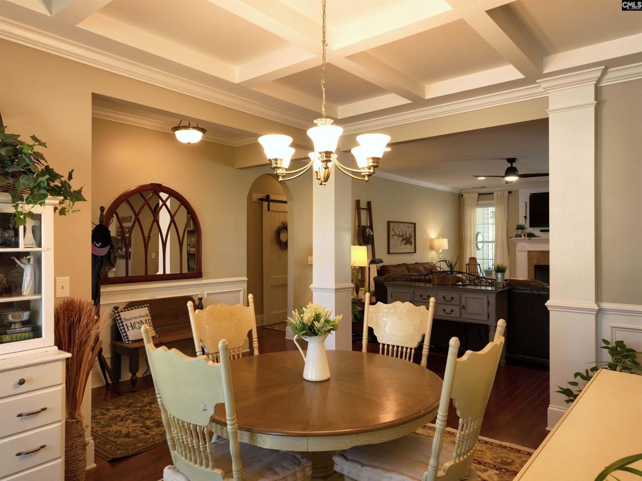 148 Parapet Trail  Photo 12