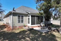 148 Parapet Trail  photo 4