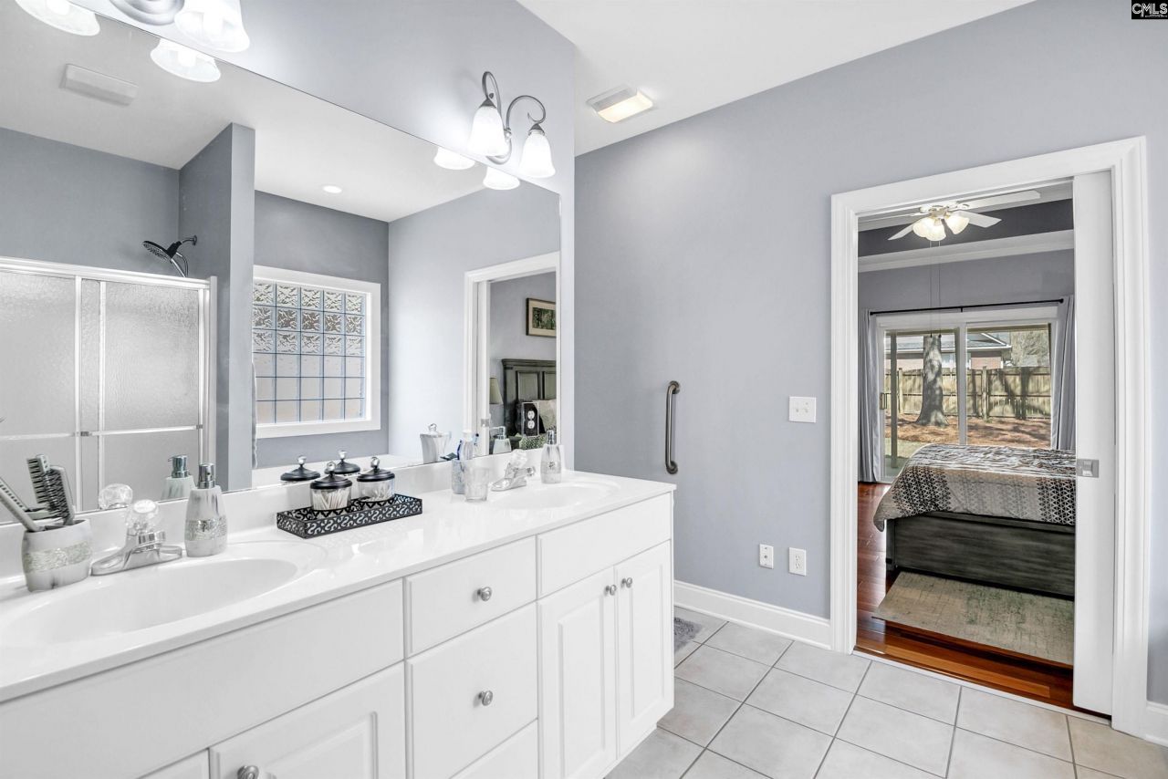 641 Park Place Drive Photo 24