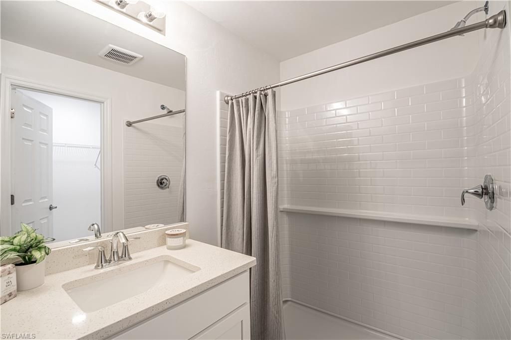 2104 NW 24th Ter, Cape Coral, FL 33993 Photo