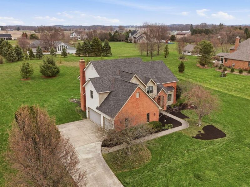 11092 Red Fox Street , Canal Winchester, OH 43110 Photo 2