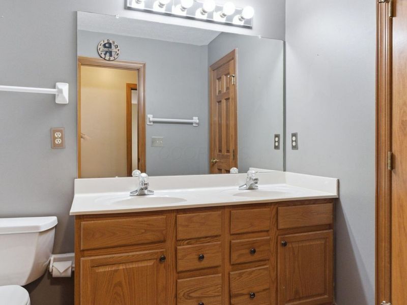 11092 Red Fox Street , Canal Winchester, OH 43110 Photo 58