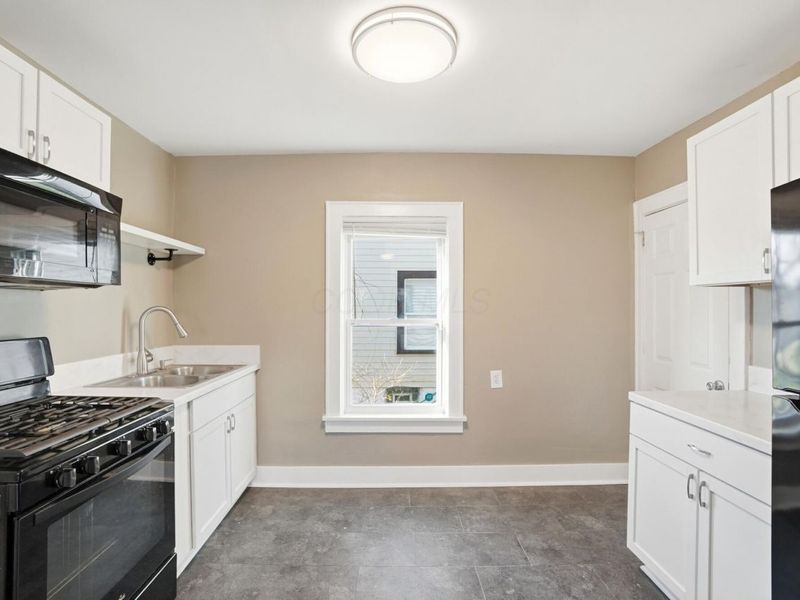 2508 Parkwood Avenue, Columbus, OH 43211 Photo 13