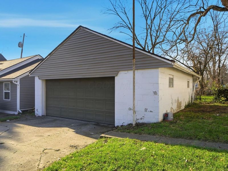 2508 Parkwood Avenue, Columbus, OH 43211 Photo 33