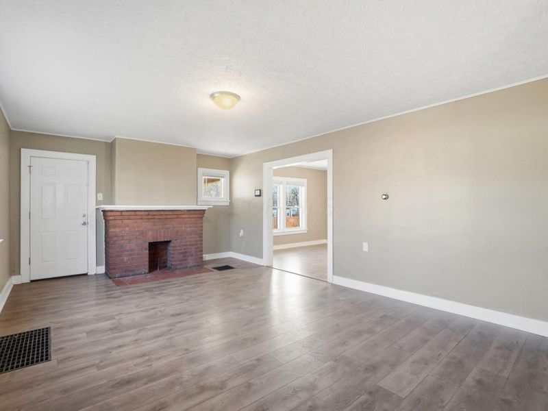 2508 Parkwood Avenue, Columbus, OH 43211 Photo 8