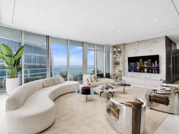 900 Biscayne Blvd , Unit PH6109, Miami, FL 33132