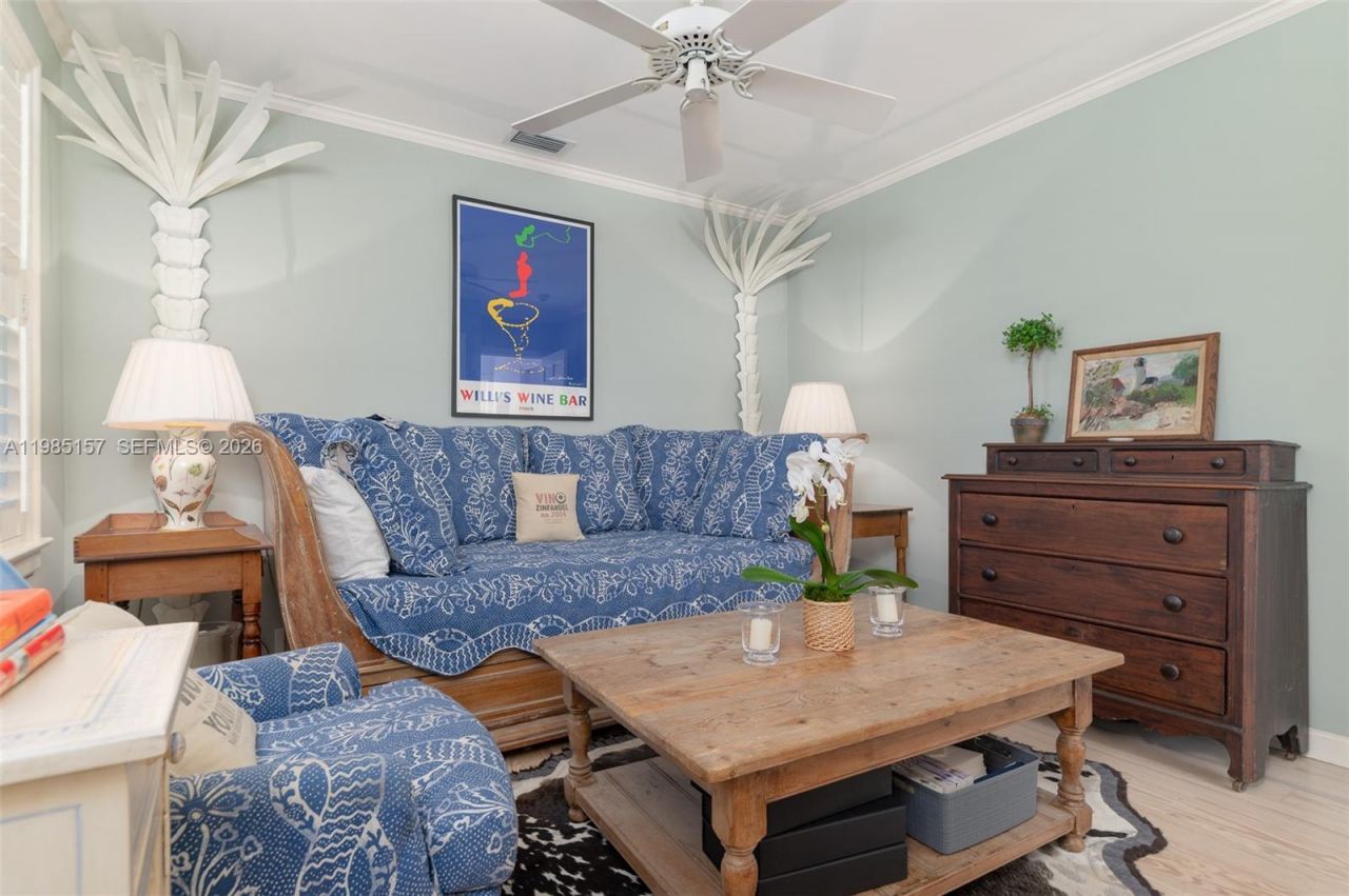 74 Gomez Rd , Jupiter Island, FL 33455 Photo